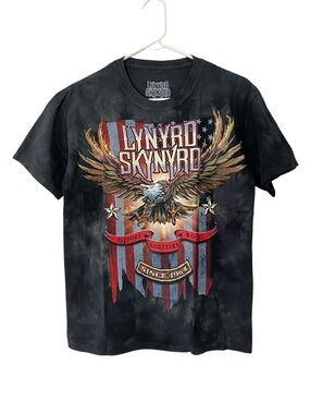 Lynyrd Skynyrd Graphic Band Tee Mens Size Small Tshirt Shirt Crewneck Short Slv